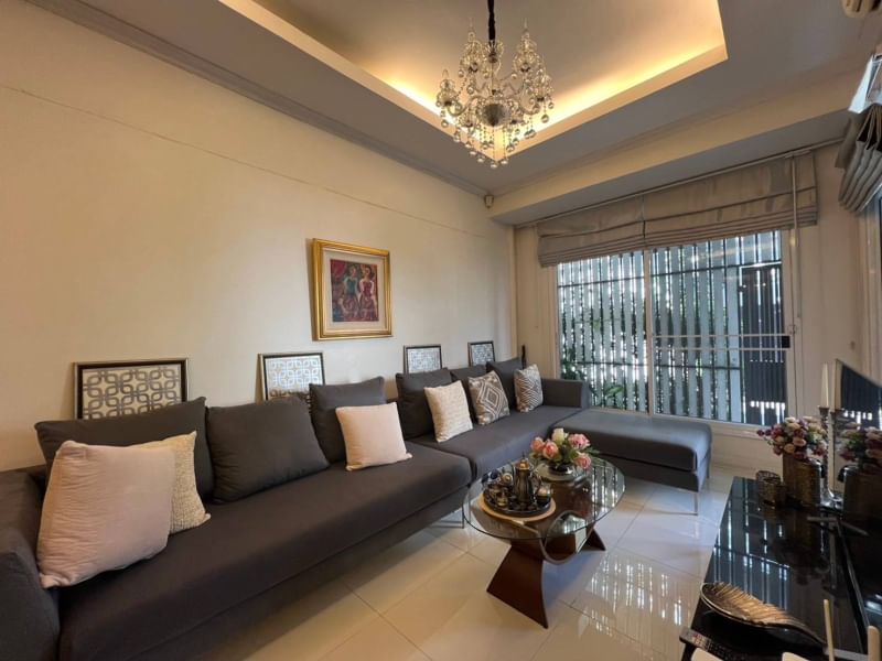 3 Bedroom Townhouse  in Khlong Tan Nuea, Vadhana, Bangkok - Image 10