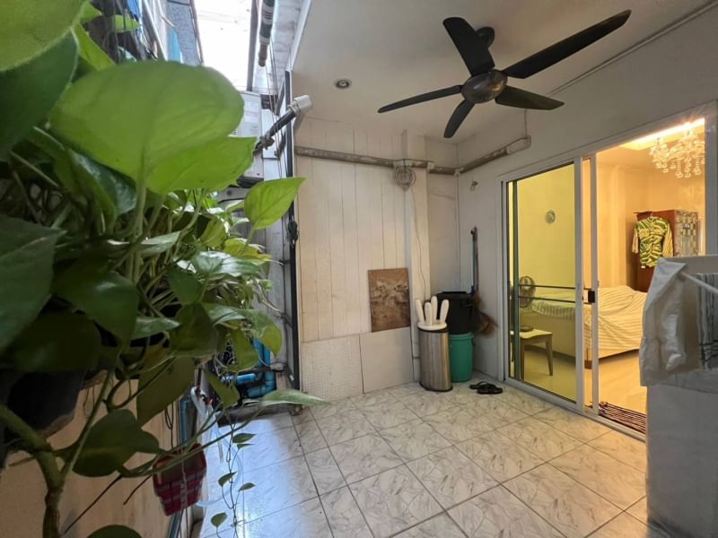 3 Bedroom Townhouse  in Khlong Tan Nuea, Vadhana, Bangkok - Image 2
