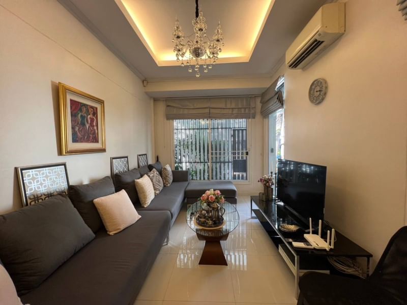 3 Bedroom Townhouse  in Khlong Tan Nuea, Vadhana, Bangkok - Image 6