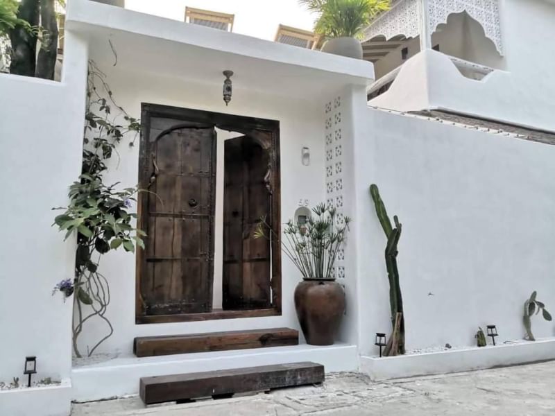 7 Bedroom House For Sale in Chong Nonsi, Yan Nawa, Bangkok - Image 8