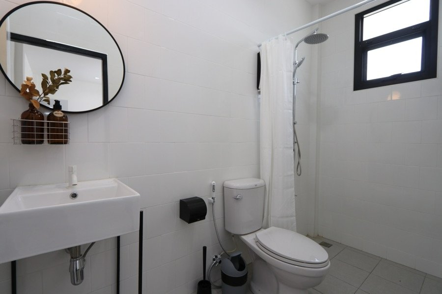 3 卧室 独立房屋  在  - Image 11