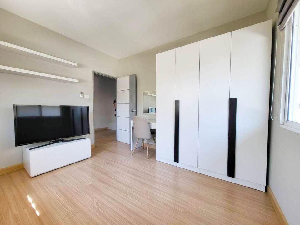 3 卧室 独立房屋  在  - Image 4