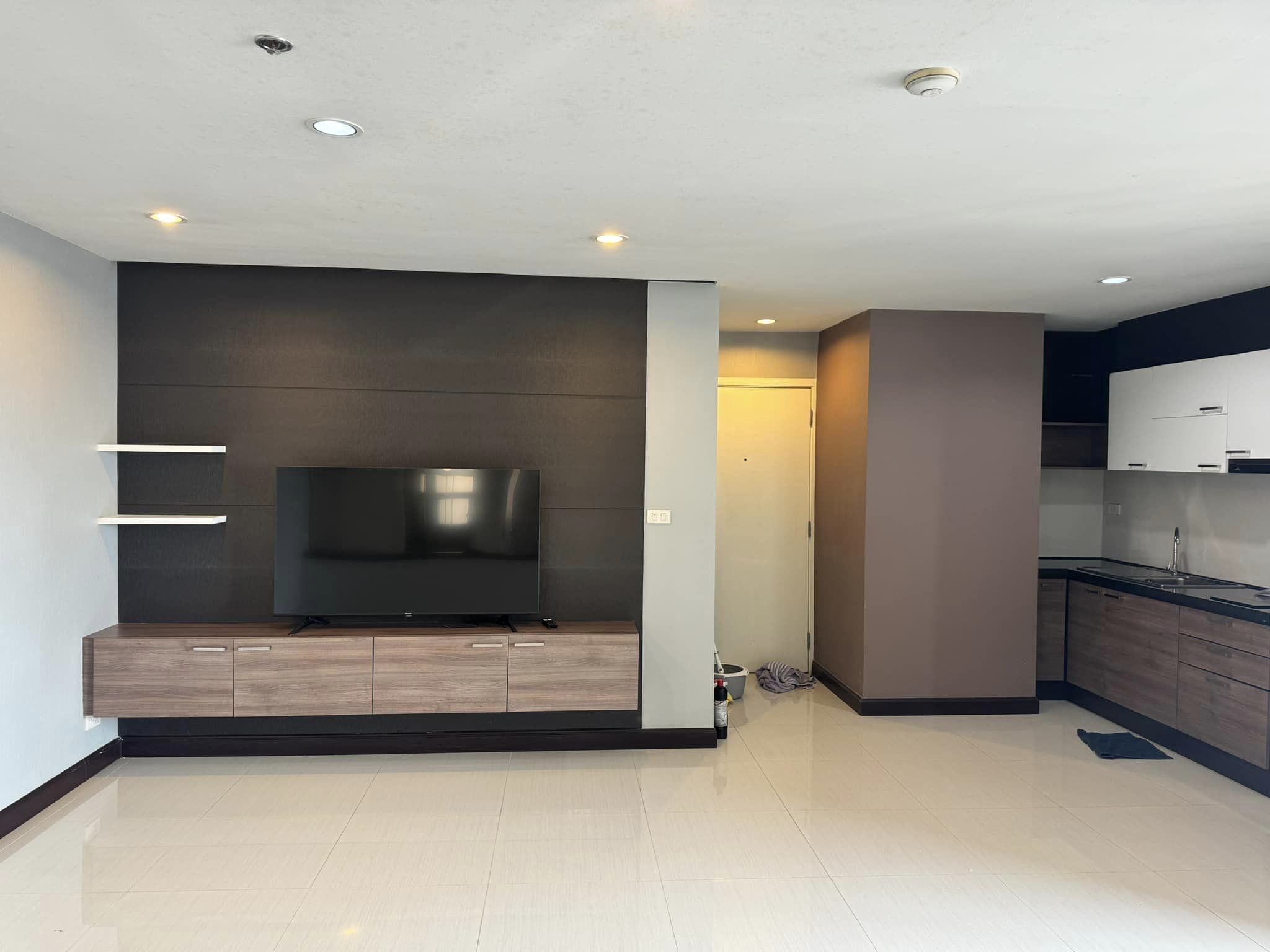 Bang Na Residence - Image 3