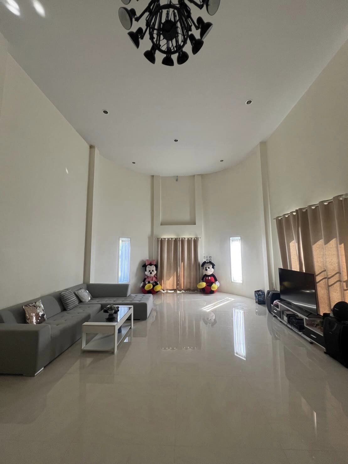 5 Bedroom House For Sale in Han Kaeo, Hang Dong, Chiang Mai - Image 3