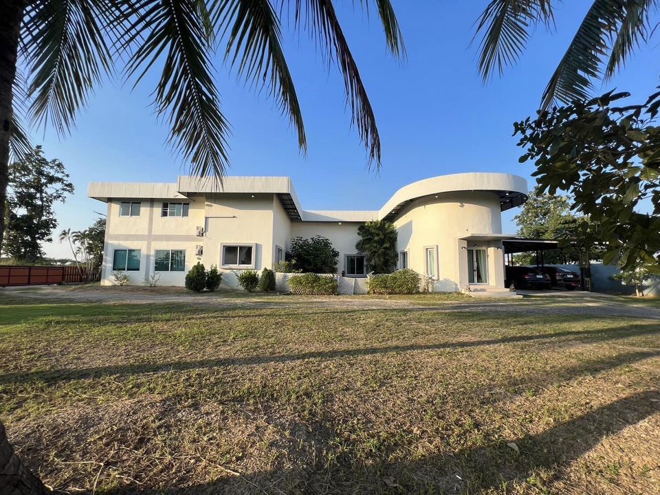 5 Bedroom House For Sale in Han Kaeo, Hang Dong, Chiang Mai - Image 2