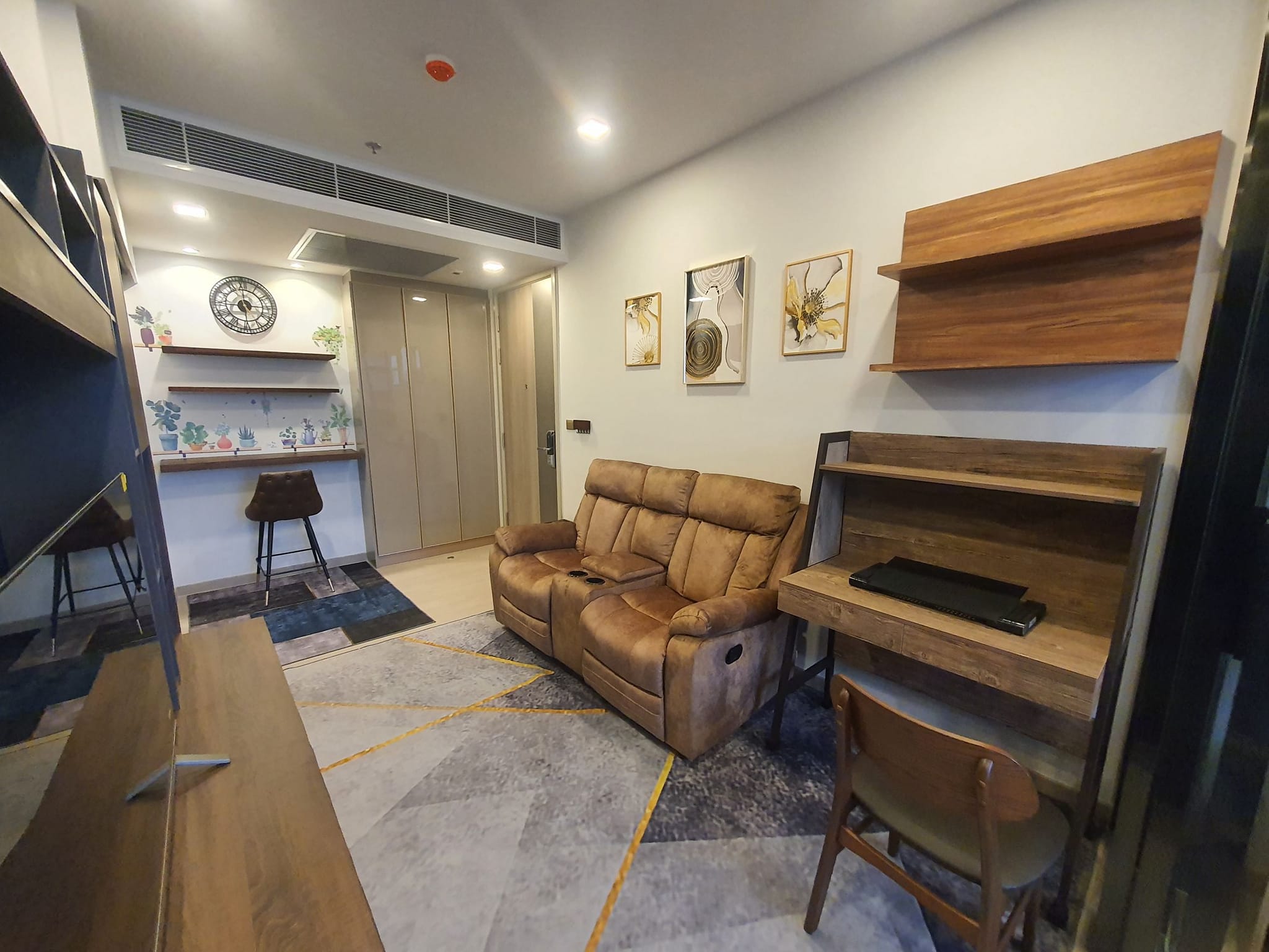 One 9 Five Asoke - Rama 9 - Image 2
