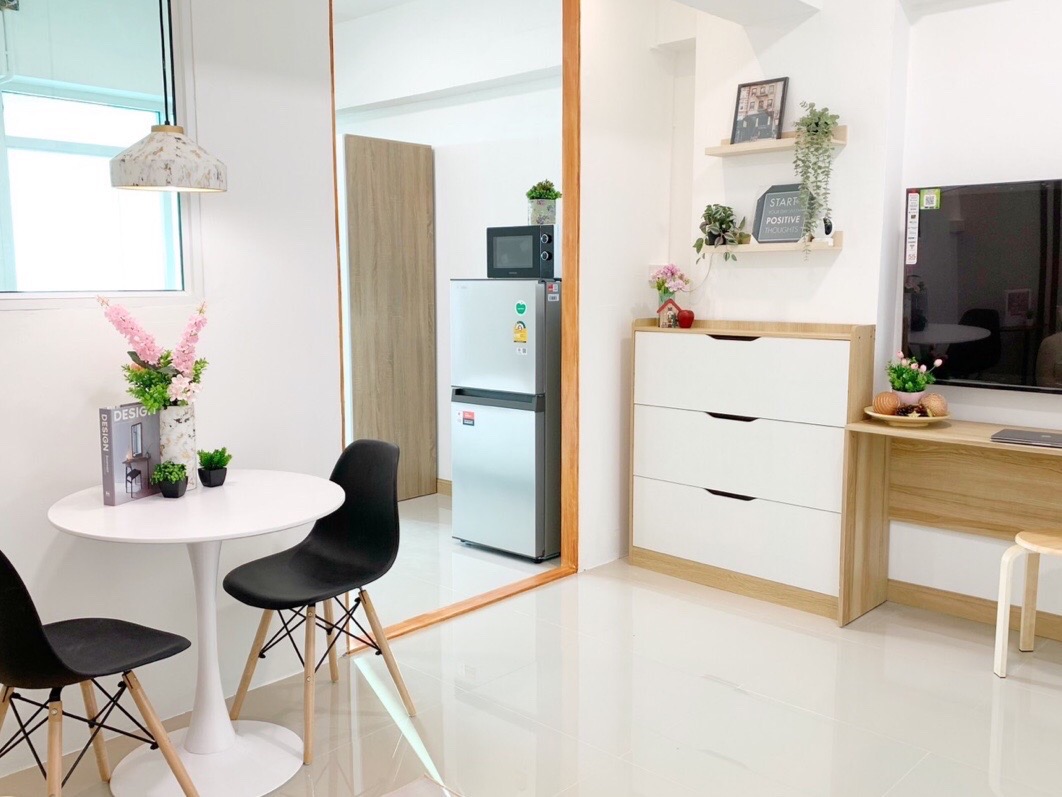 SR Land Condo - Image 3