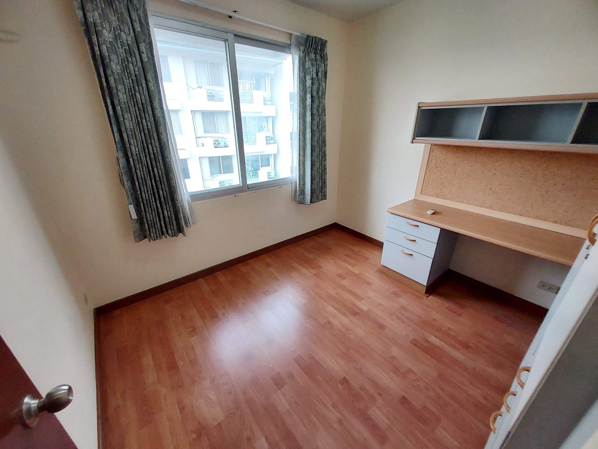 Baan Suan LaSalle Condominium - Image 7