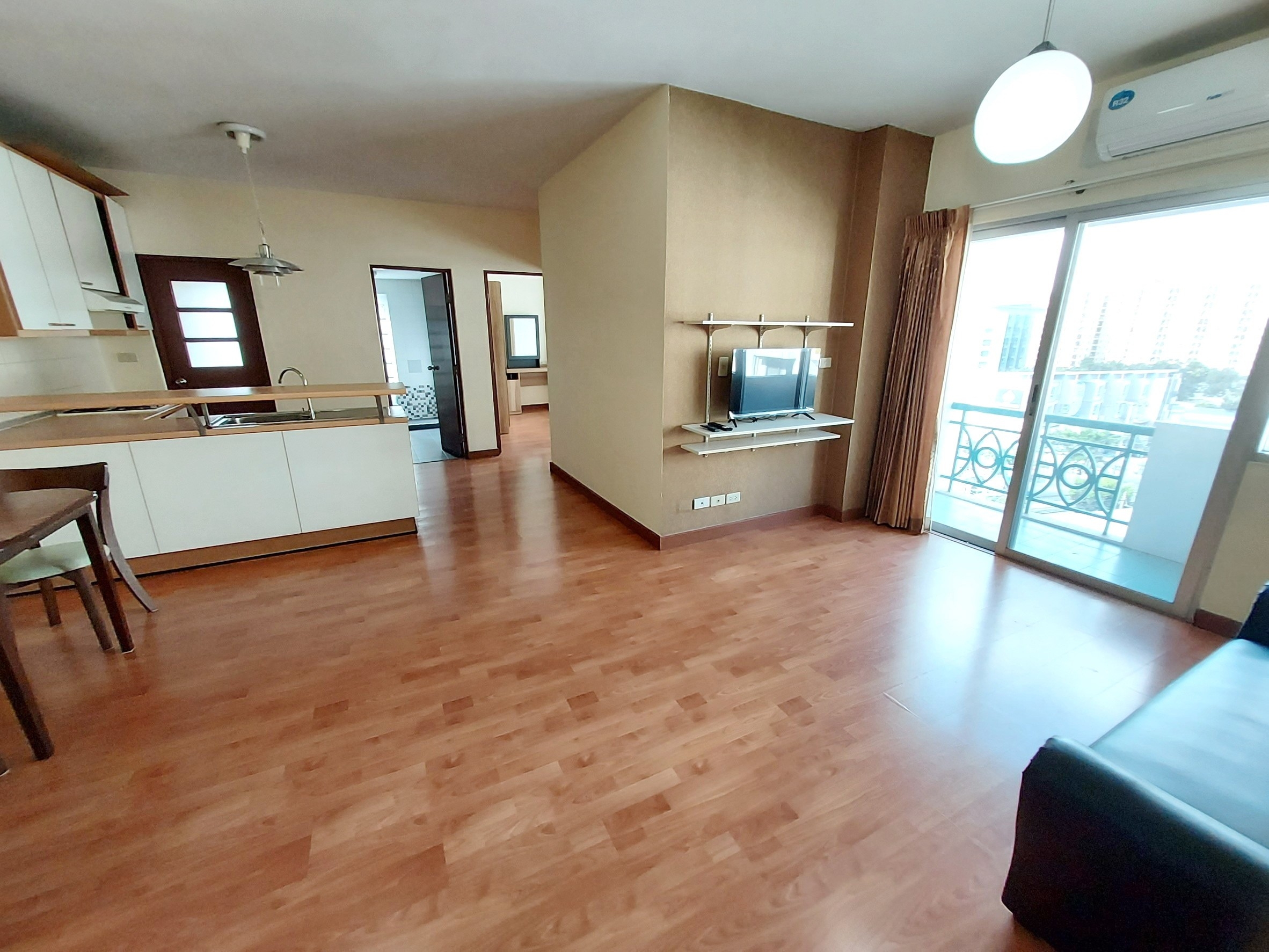 Baan Suan LaSalle Condominium - Image 2