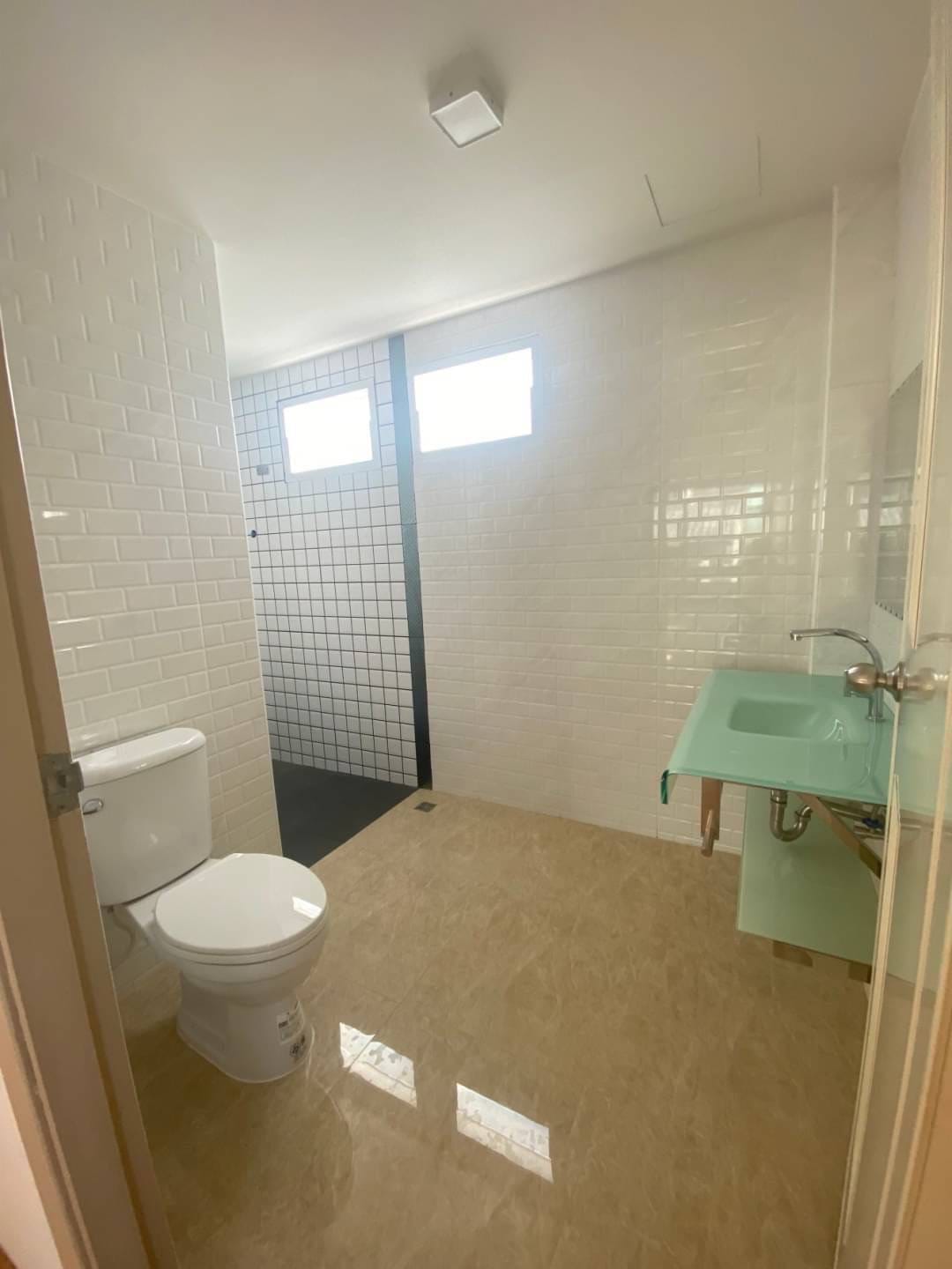 3 Bedroom House For Sale in Khlong Tan Nuea, Vadhana, Bangkok - Image 15