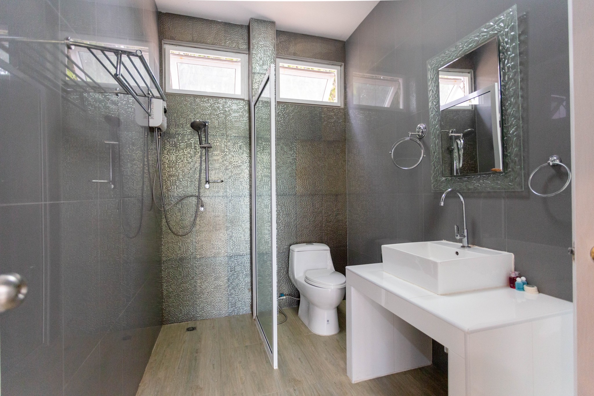 4 Bedroom House For Sale in Nam Phrae, Hang Dong, Chiang Mai - Image 21