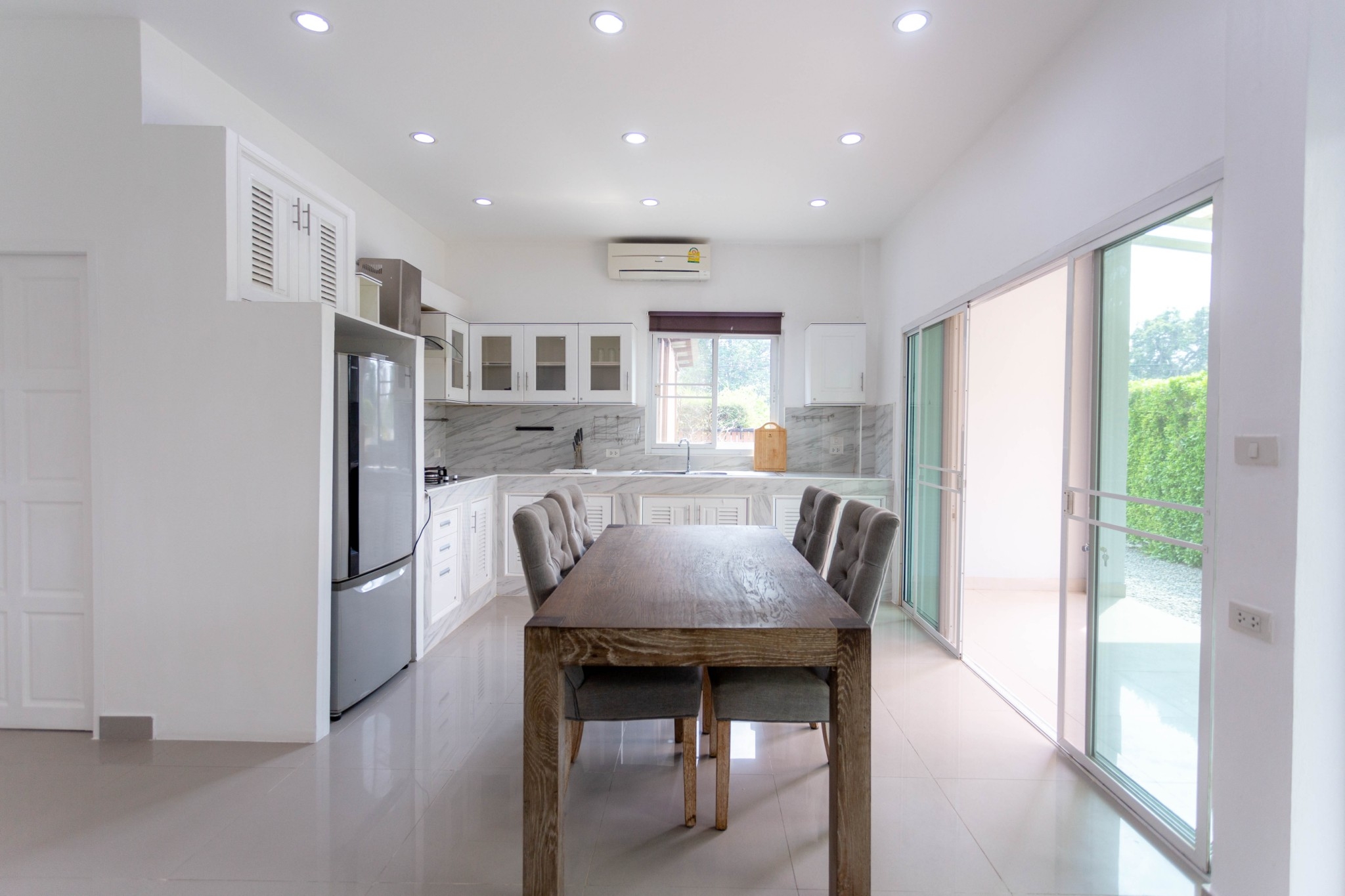 4 Bedroom House For Sale in Nam Phrae, Hang Dong, Chiang Mai - Image 8