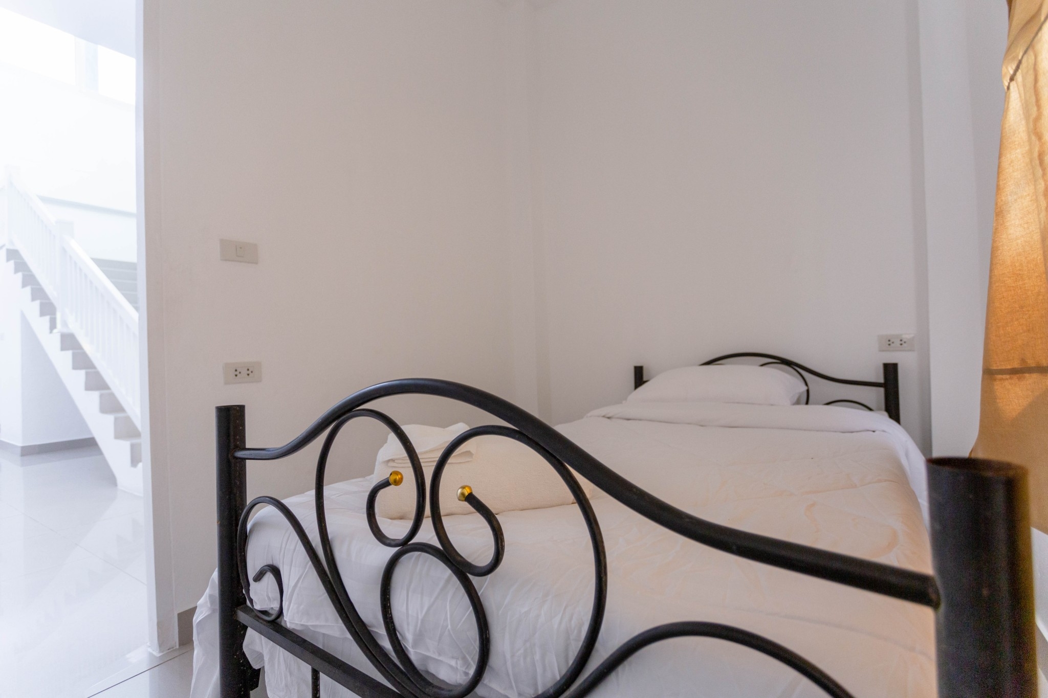 4 Bedroom House For Sale in Nam Phrae, Hang Dong, Chiang Mai - Image 15