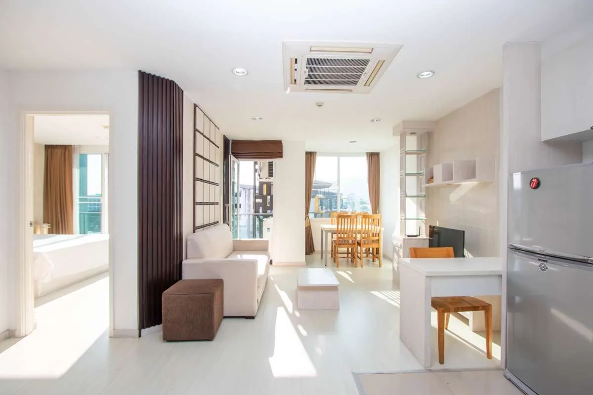 S Condo - Image 2
