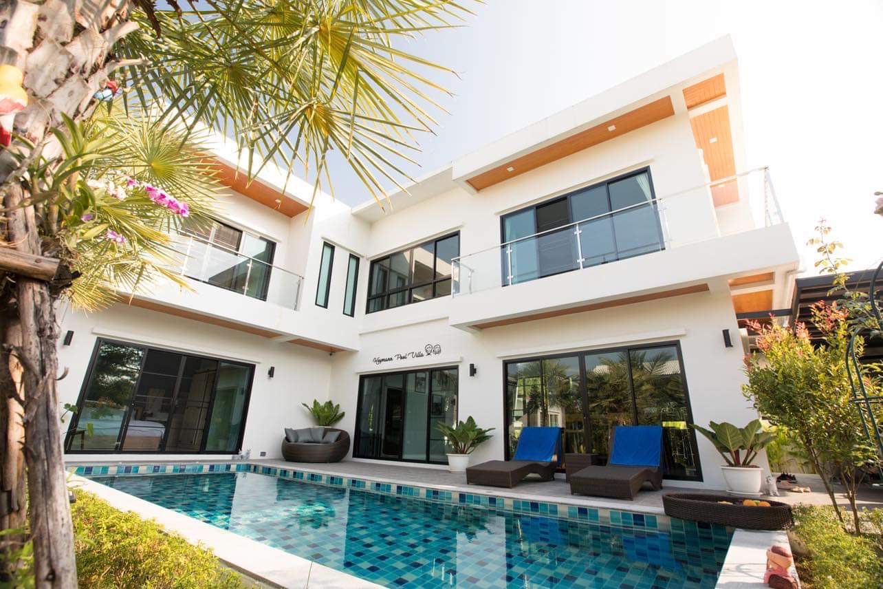 4 Bedroom House  in Nong Pa Khrang, Mueang Chiang Mai, Chiang Mai - Image 1