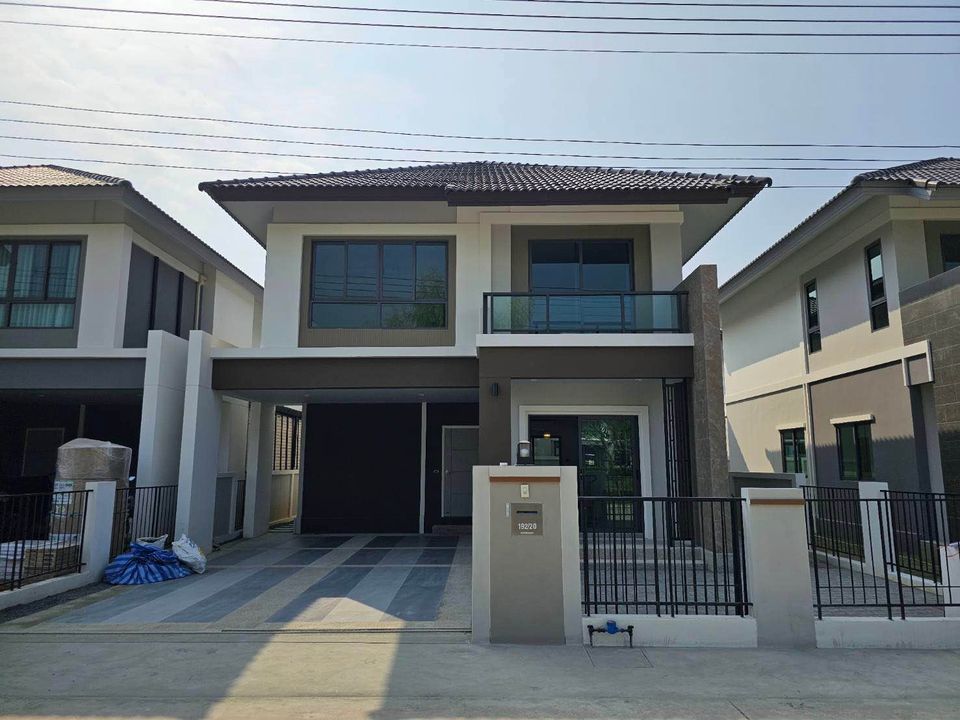 บ้านกาญจน์กนก 19 - Image 1