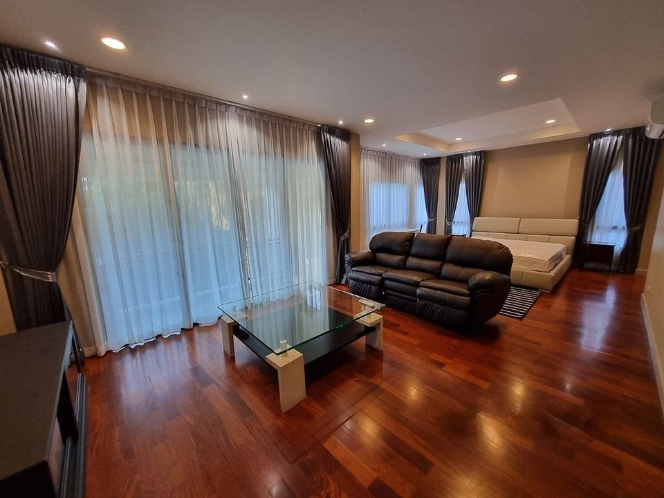 Grand Bangkok Boulevard Sathorn - Image 11
