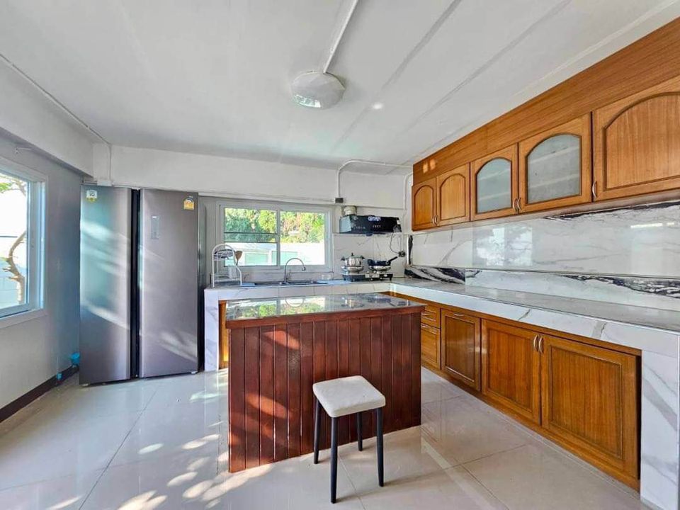 5 Bedroom House For Rent in Nong Hoi, Mueang Chiang Mai, Chiang Mai - Image 16