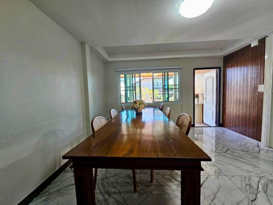 5 Bedroom House For Rent in Nong Hoi, Mueang Chiang Mai, Chiang Mai - Image 12