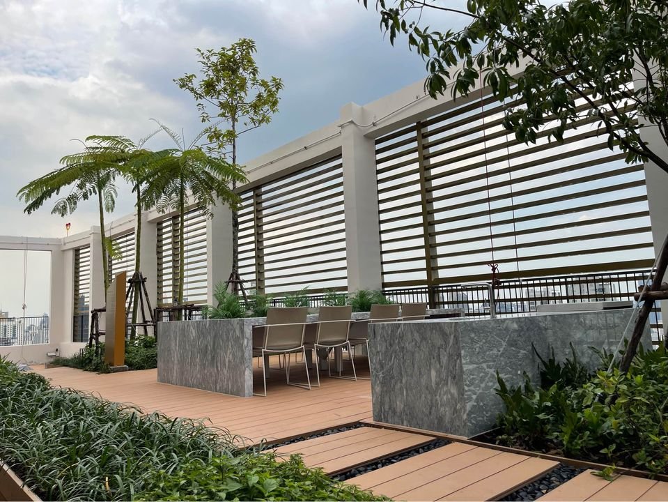 NOBLE STATE 39 - Image 25