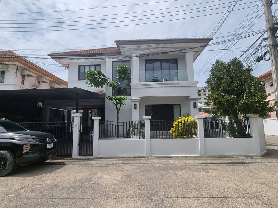 หมู่บ้านกรองทอง - Image 11