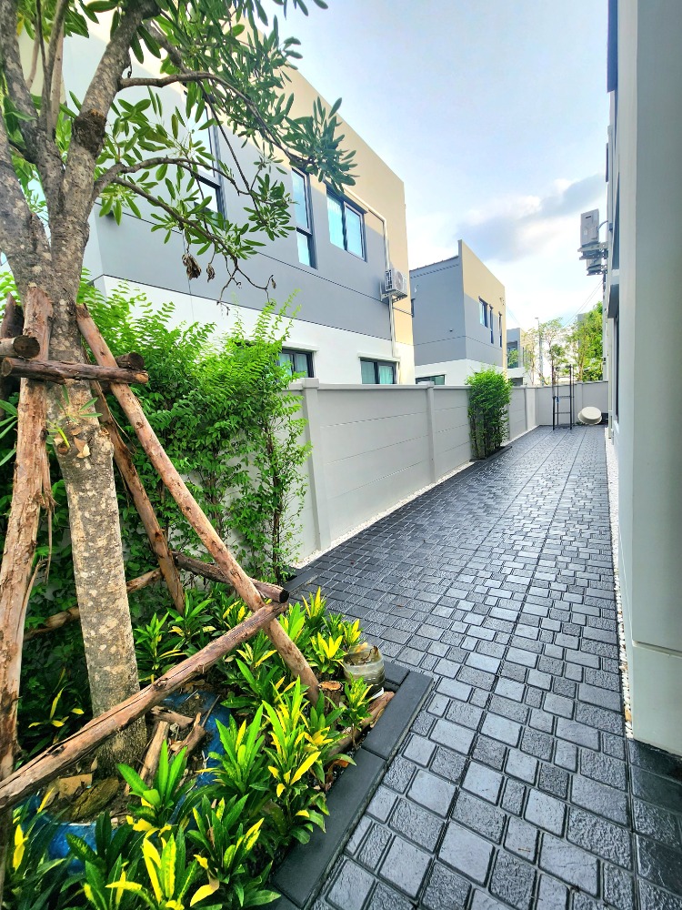 Centro Bangna - Image 19