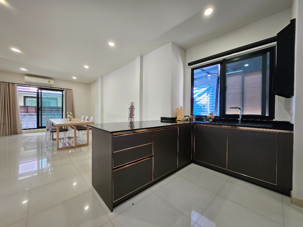 Centro Bangna km.7 - Image 5