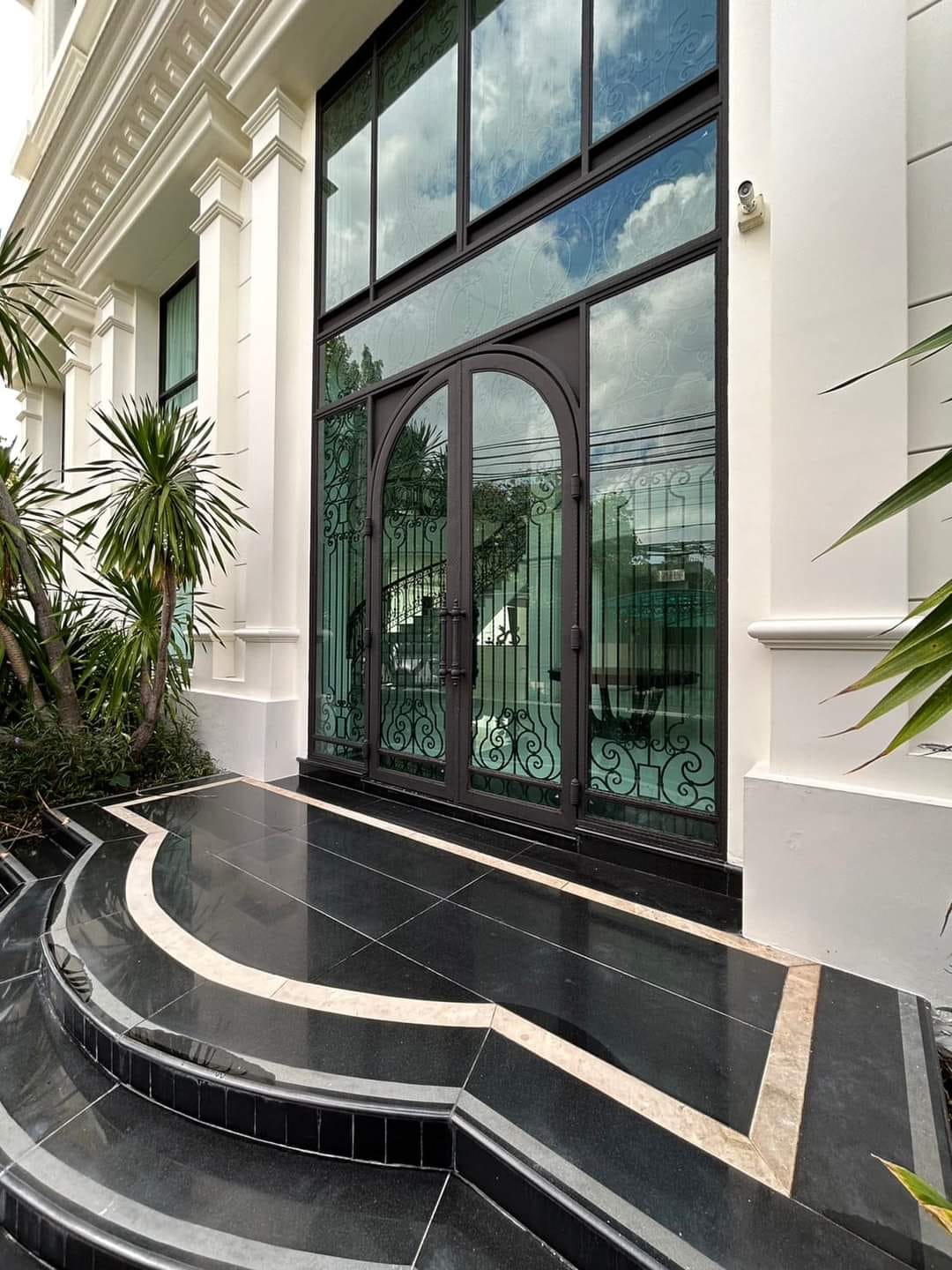 13 Bedroom House For Sale in Khlong Tan Nuea, Vadhana, Bangkok - Image 18
