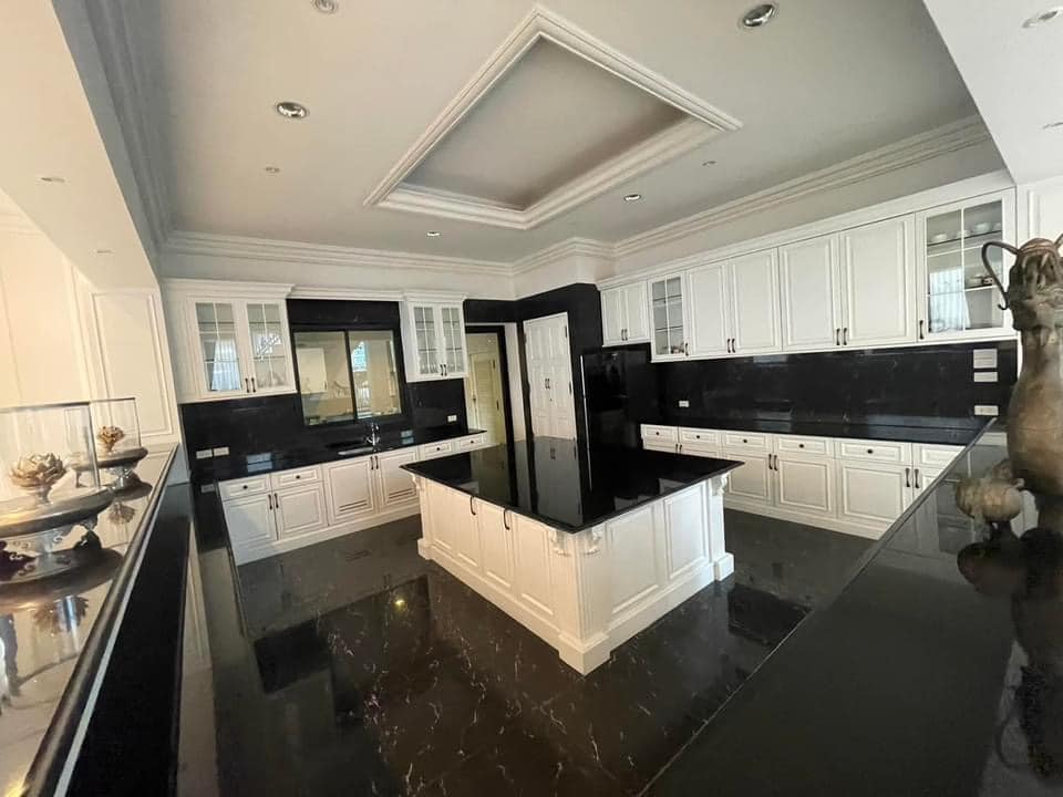 13 Bedroom House For Sale in Khlong Tan Nuea, Vadhana, Bangkok - Image 24