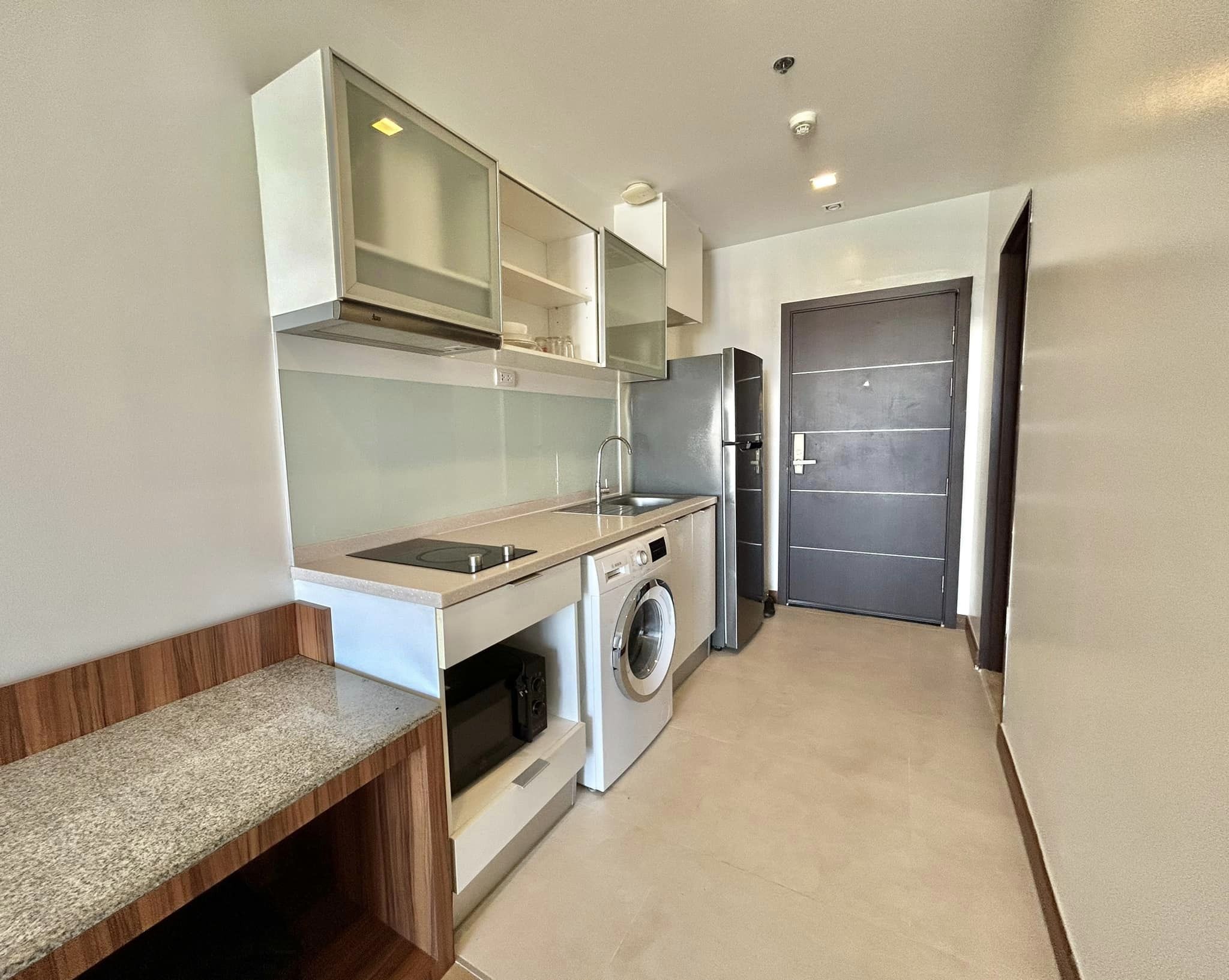Astra Condo - Image 9
