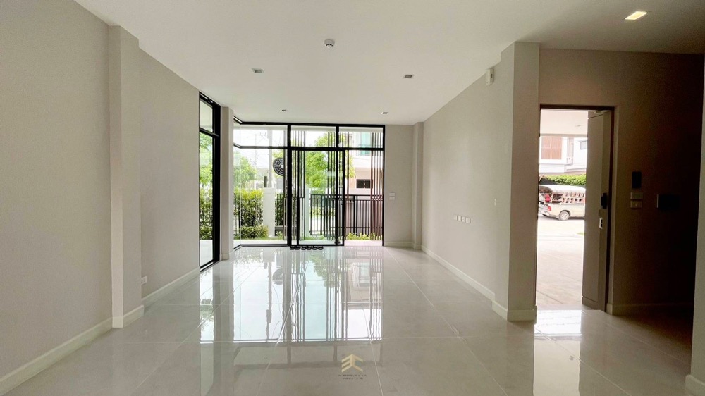3 Bedroom House For Sale in Bang Kaeo, Bang Phli, Samut Prakan - Image 3