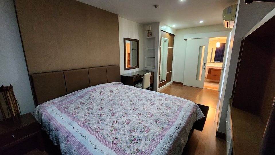 The Treasure Silom - Image 9