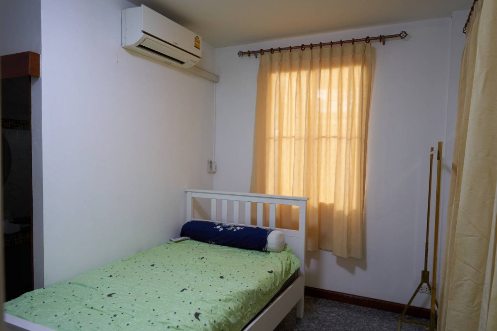 4 Bedroom House For Sale in Khlong Toei, Khlong Toei, Bangkok - Image 4