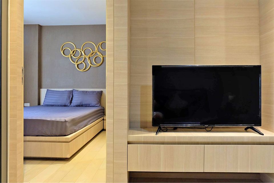 คลาส คอนโด สีลม - Image 3
