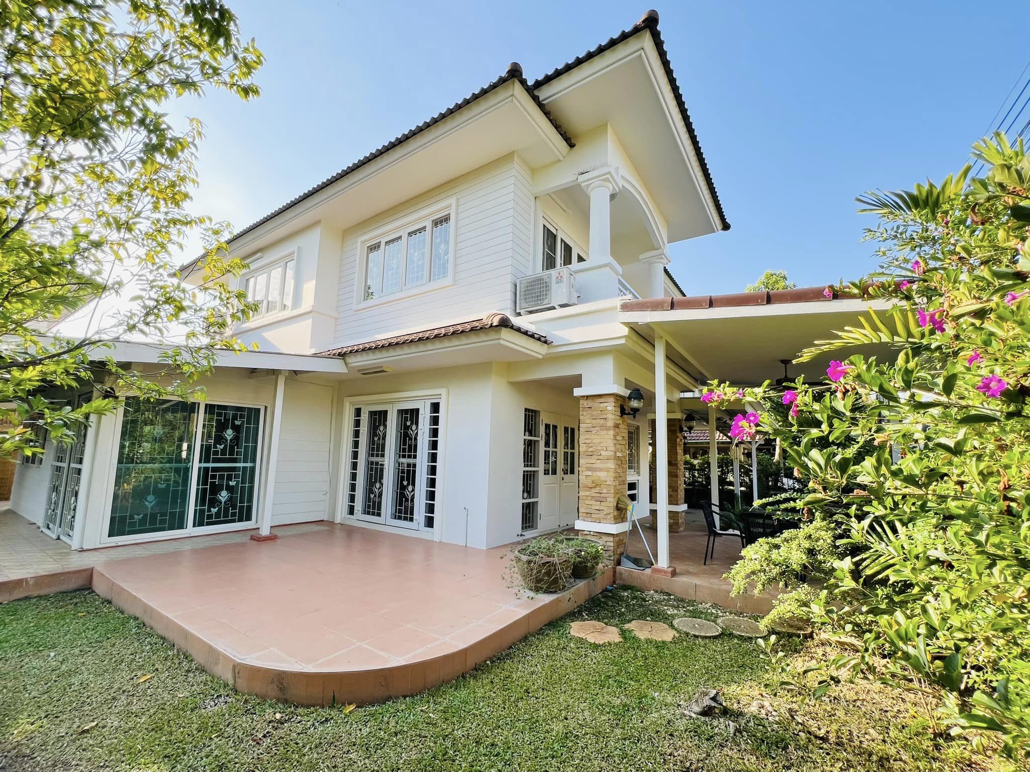 3 Bedroom House For Sale in Nong Khwai, Hang Dong, Chiang Mai - Image 3