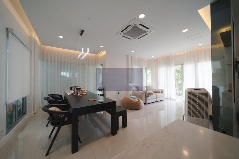 Grand Bangkok Boulevard Rama 9 - Srinakarin - Image 10