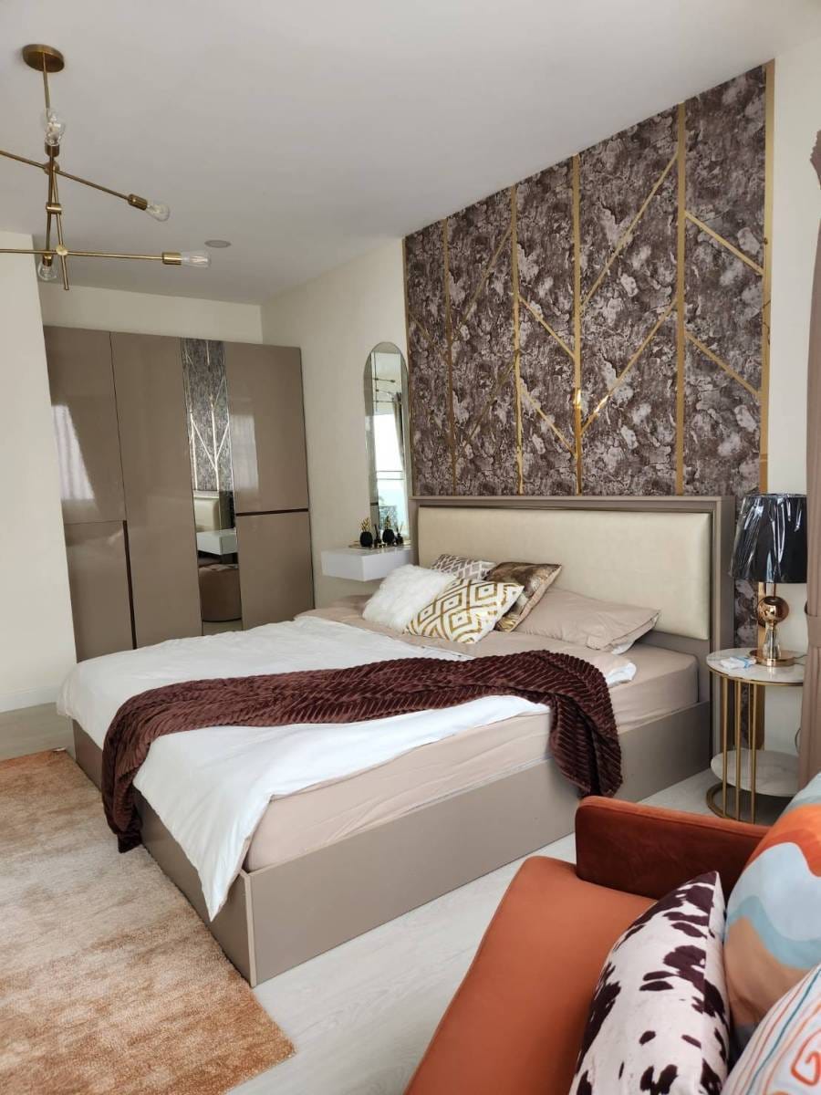 Riverside Condo - Image 11