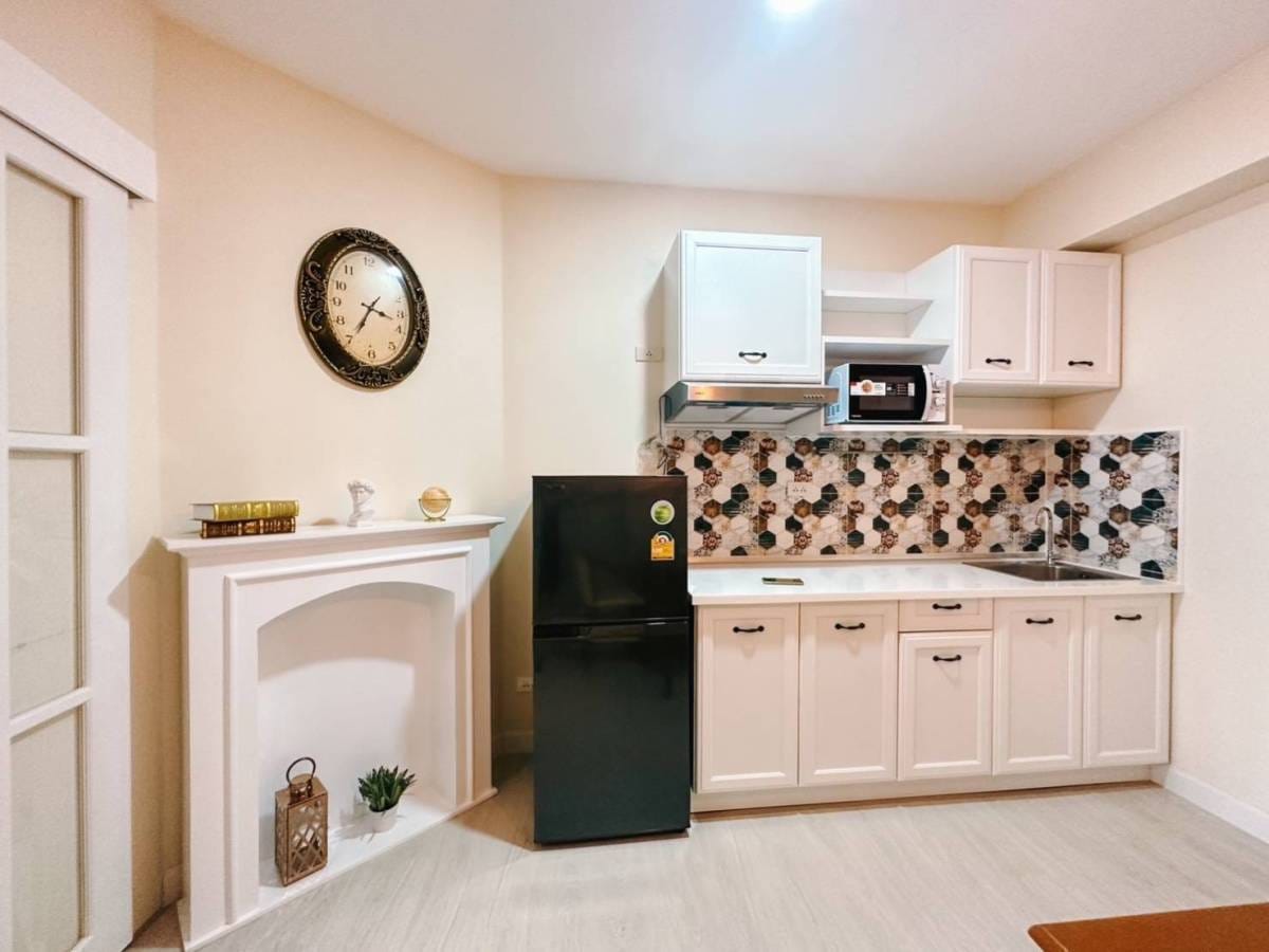 Riverside Condo - Image 5