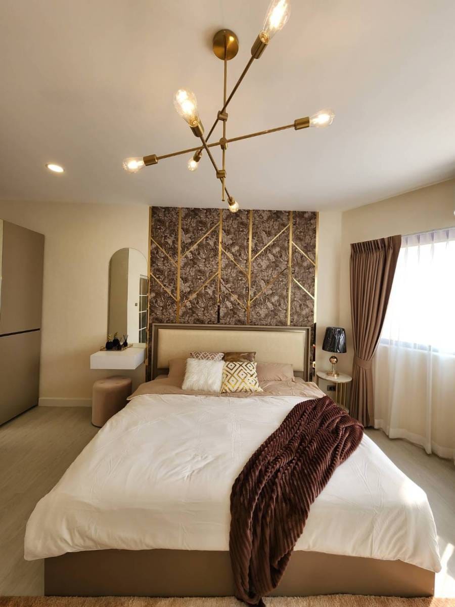 Riverside Condo - Image 7