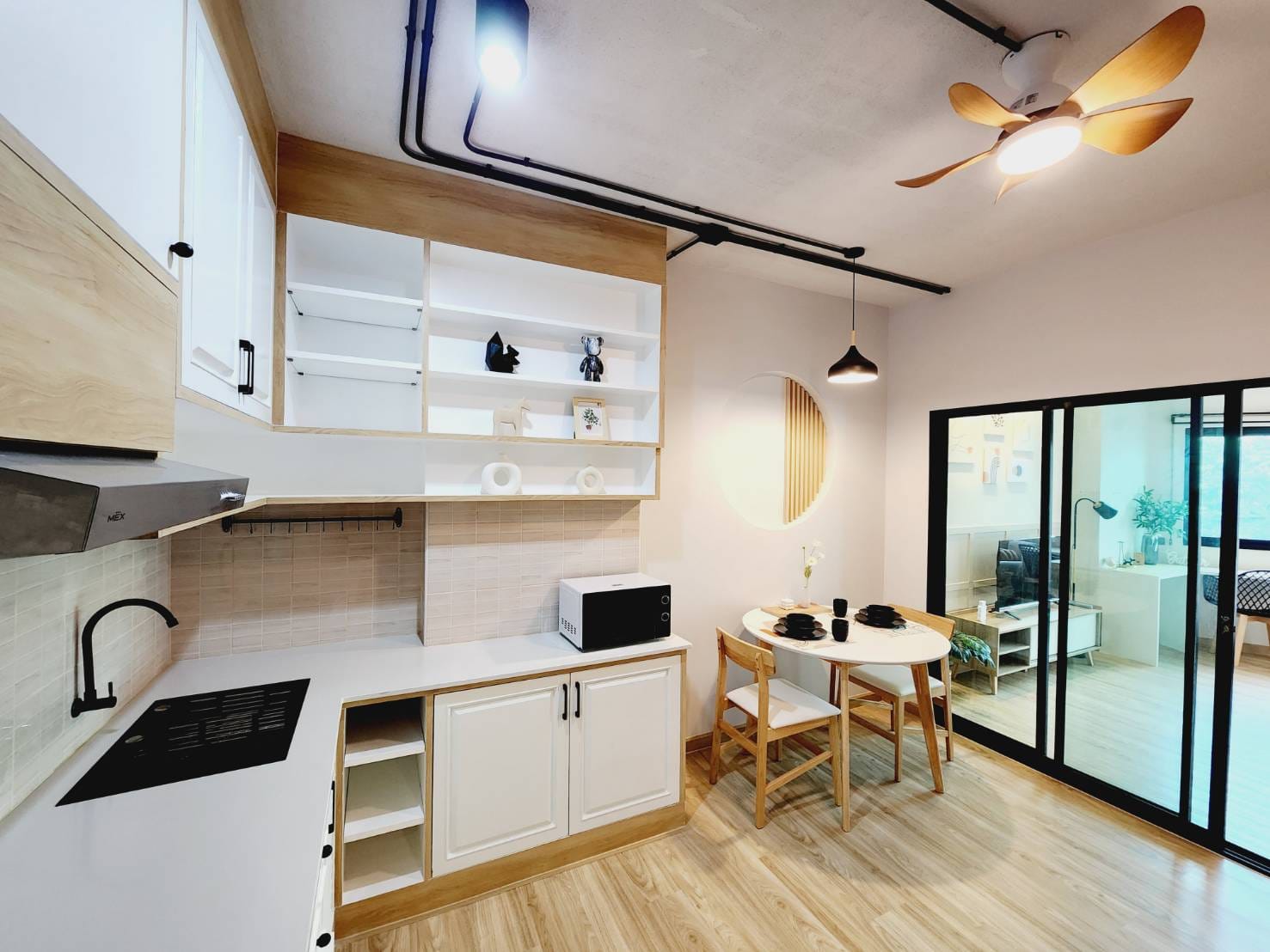 Riverside Condo - Image 15