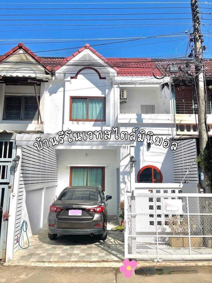 2 Bedroom Townhouse For Sale in Nong Chom, San Sai, Chiang Mai - Image 1