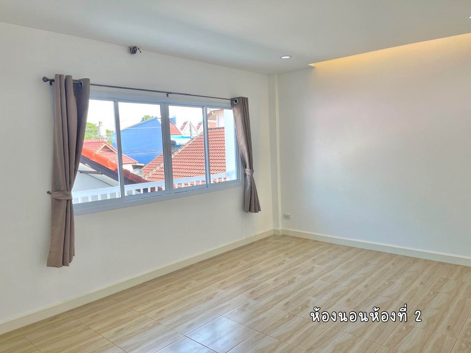 2 Bedroom Townhouse For Sale in Nong Chom, San Sai, Chiang Mai - Image 4