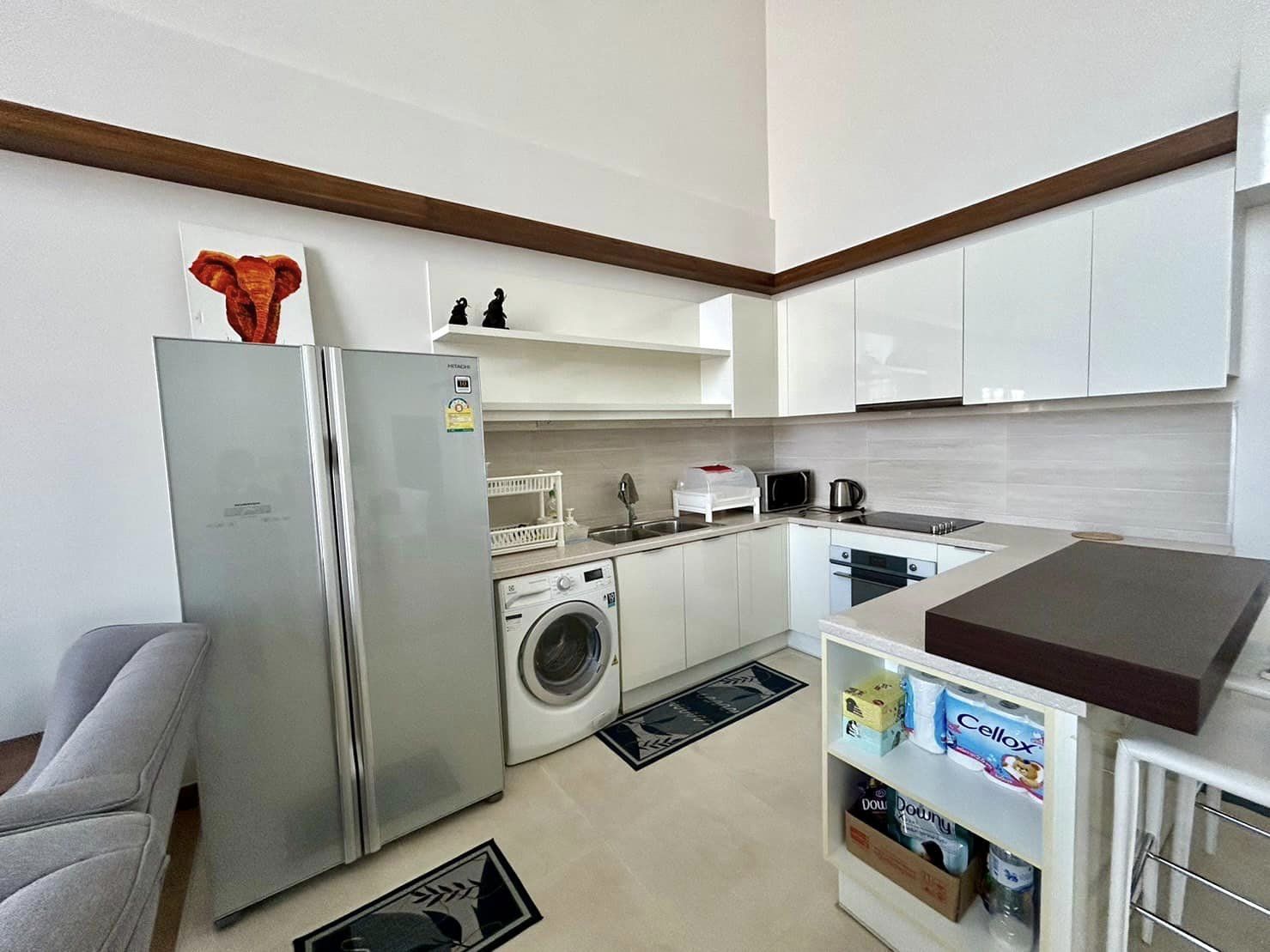 Astra Condo - Image 8