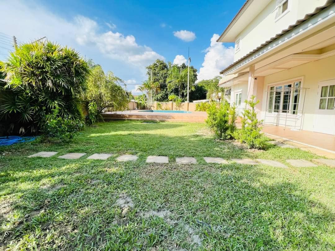 Home in Park - Image 19