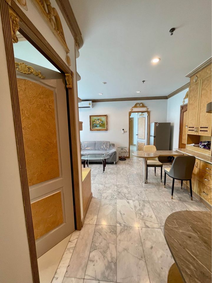 Sathorn House - Image 6