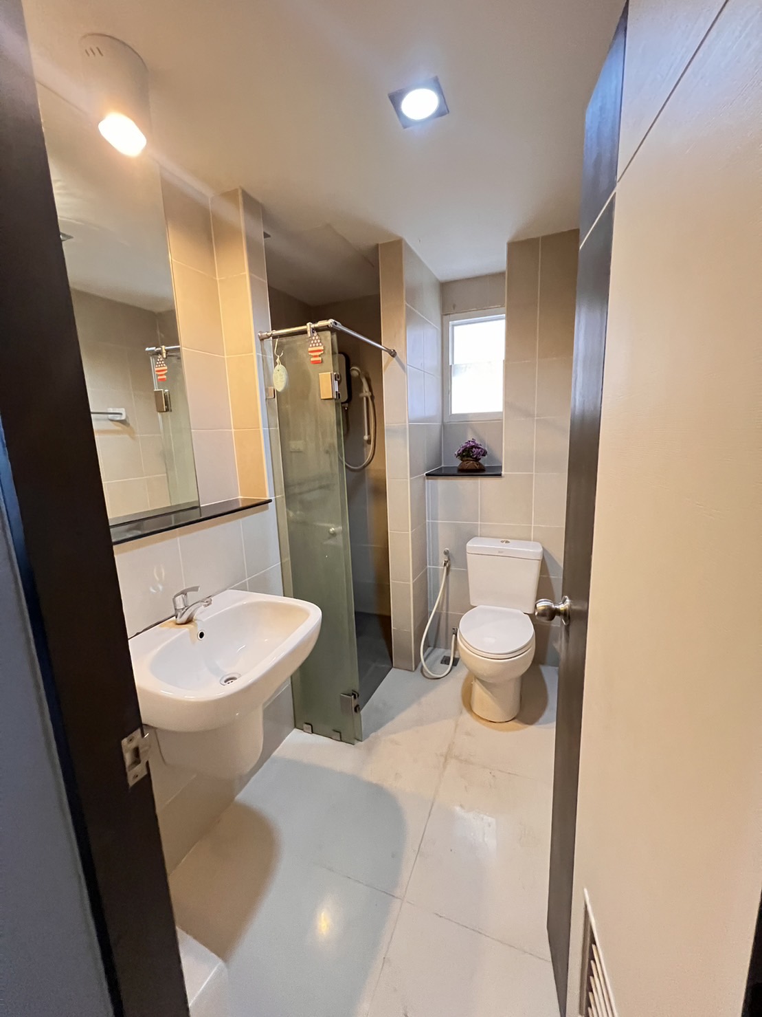 One Plus Business Park 2 - Image 6