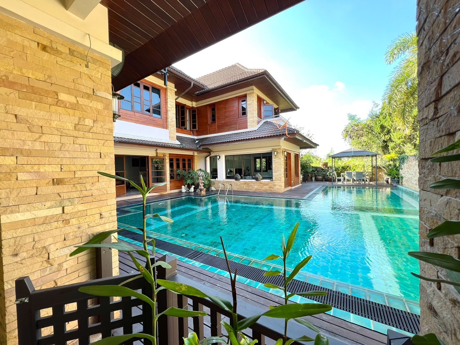 4 Bedroom House For Rent in Wat Ket, Mueang Chiang Mai, Chiang Mai - Image 18