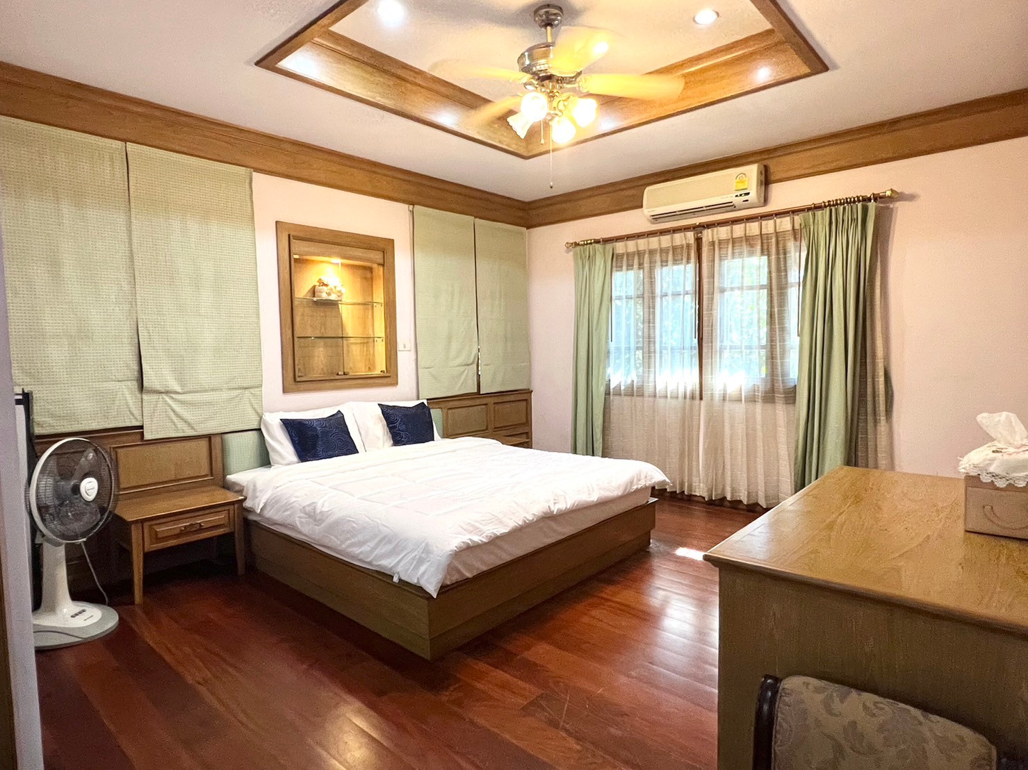 4 Bedroom House For Rent in Wat Ket, Mueang Chiang Mai, Chiang Mai - Image 11