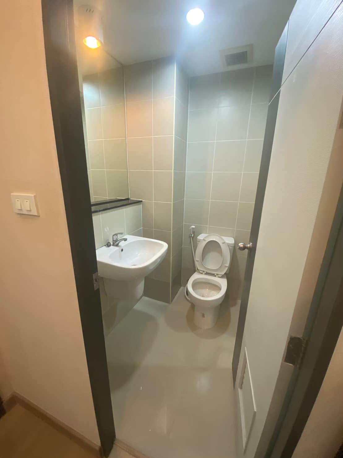 One Plus Condo - Kamthieng - Image 4