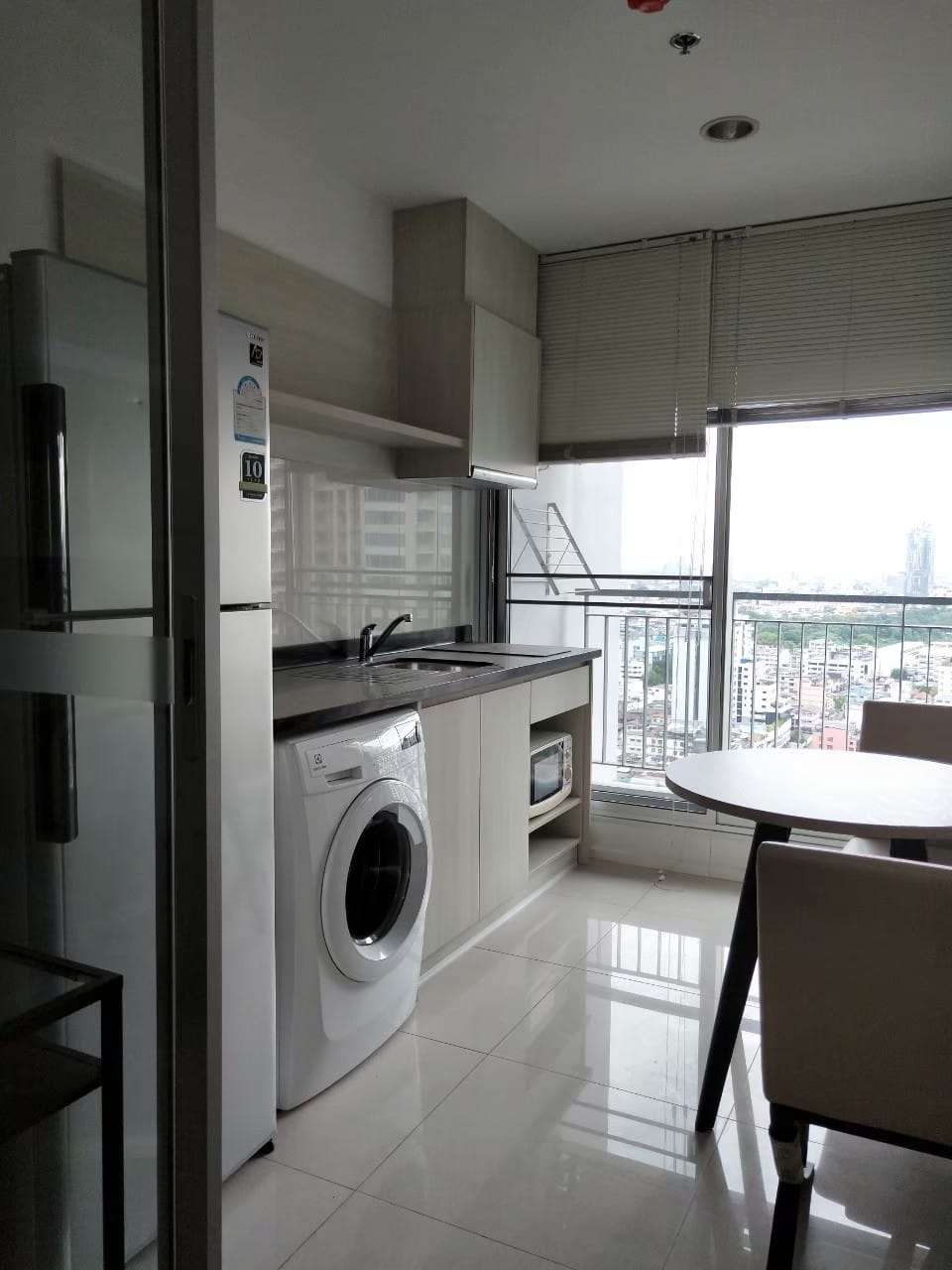 Rhythm Sathorn - Image 5